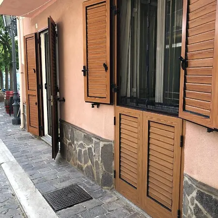 La Casetta Di Angela Sant'Ambrogio  Exterior photo